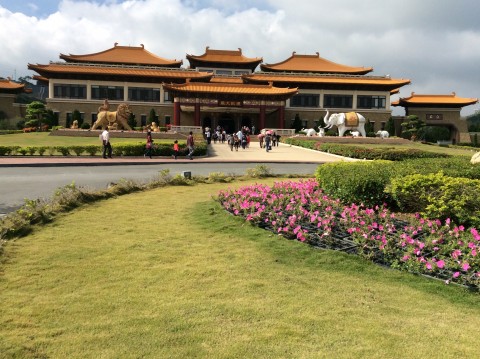 禮敬大廰
