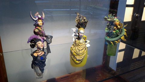 1階廊下の展示物6