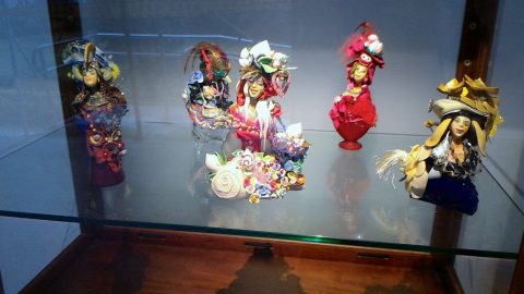 1階廊下の展示物7