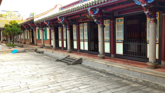 東廡