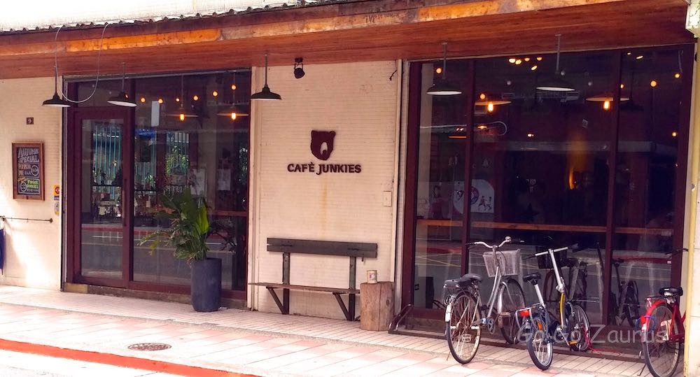 店舗全景